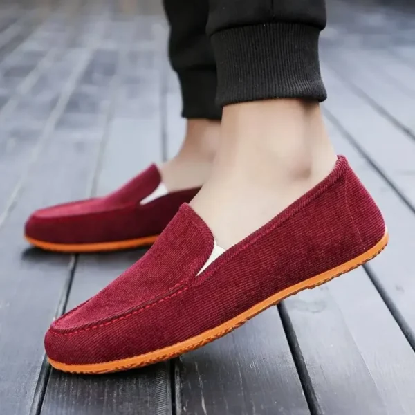 Men’s Casual Cloth Shoes offer effortless style with a comfortable canvas design. The perfect fashion loafers for spring and autumn, bringing a relaxed yet refined touch to any outfit. - Image 6