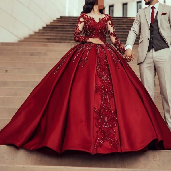 Customized Burgundy Long Sleeve Prom Dresses Beading Applique Satin Puffy Skirt Women Party Formal Wear Sweet 15 Quinceanera 16