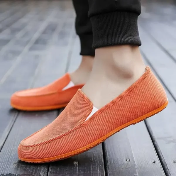 Men’s Casual Cloth Shoes offer effortless style with a comfortable canvas design. The perfect fashion loafers for spring and autumn, bringing a relaxed yet refined touch to any outfit. - Image 5