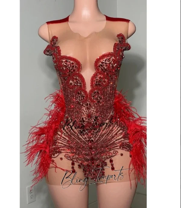 Black Sexy Feather Cocktail Dress 2025 For Black Girls Glitter Beaded Applique Birthday Formal Occasion Dress Custom Gowns