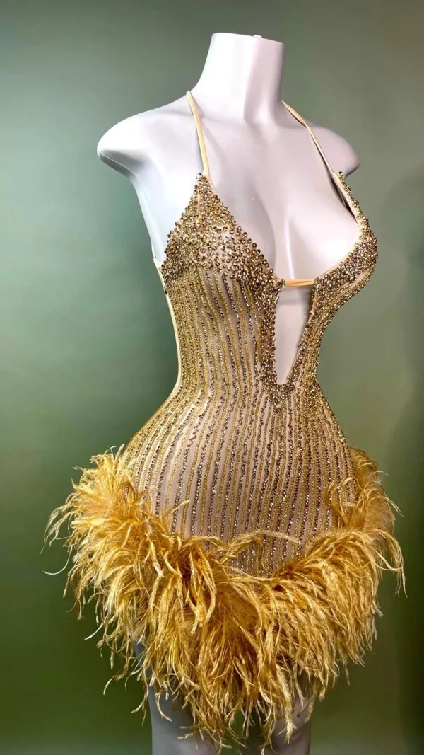 Luxurious Halter Sparkly Beaded Crystals Women Cocktail Birthday Party Gowns Golden Feather Black Girl Short Prom Dresses 2025 - Image 2