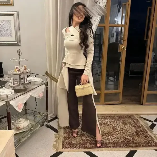 Luxury Party Dresses 2024 Beads Pearls Halter Prom Dresses Floor Length Formal Evening Dresses Saudi Arabia Women customized